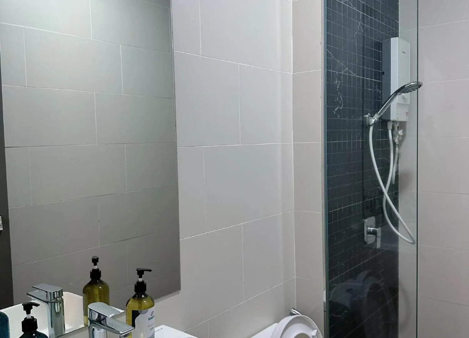 דירה ג'ורג' טאון Beacon 2Br Infinity Pool - By Bnb4U